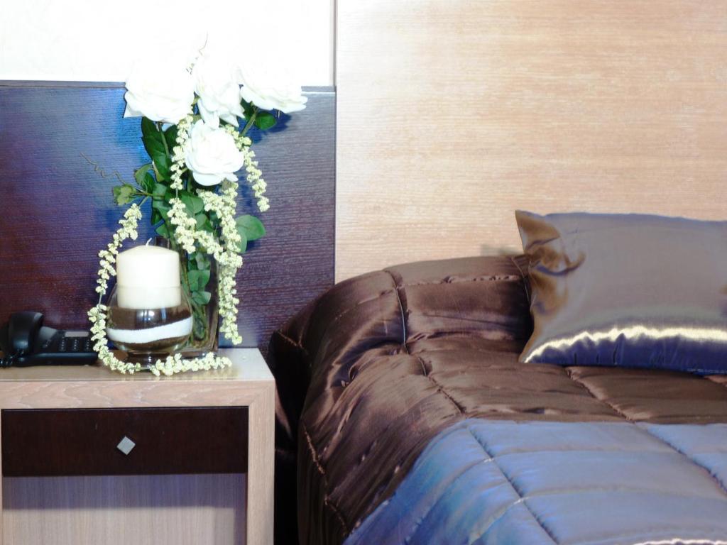 Single Room,110564034:JPEG
